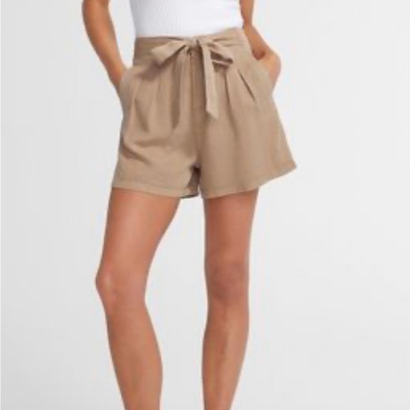 Cute and comfy tie waist shorts in dark tan - Picture 3 of 8